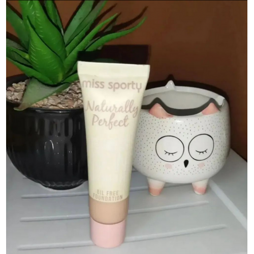 Miss Sporty Naturally Perfect, Flawless Skin Finish Oil-Free Foundation (Podkład do twarzy) - opinie | zdjęcie do recenzji od jolanta_rudzewicz
