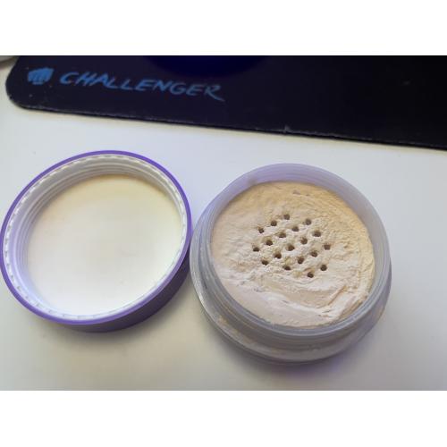 Stars from the stars Skinpossible Fresh Matt Pressed Powder (Puder sypki matujący) - opinie | zdjęcie do recenzji od Stefania97 - 2