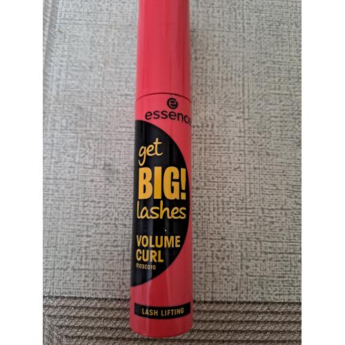 Essence Get BIG Lashes, Volume Curl Mascara (nowa wersja) (Tusz do rzęs pogrubiający i podkręcający) - opinie | zdjęcie do recenzji od Gosiagos87 - 2
