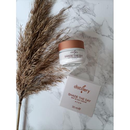 Avon Distillery, Shade the Day SPF25 Day Cream (Nawilżający krem do twarzy SPF25 z filtrem mineralnym) - opinie | zdjęcie do recenzji od Tinaaa1987
