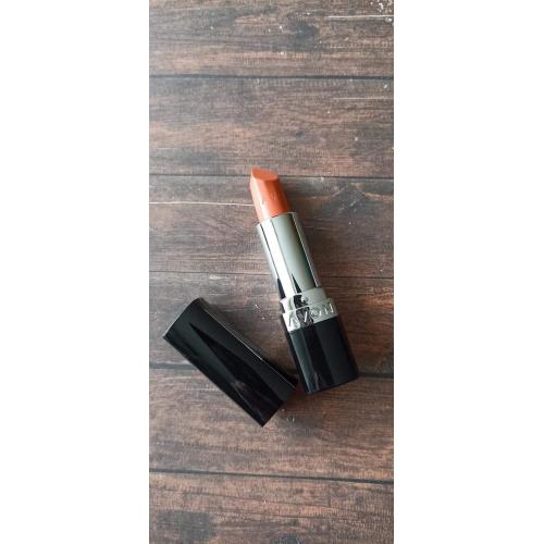 Avon Ultra Cream Color Lipstick (ULTRAkremowa szminka do ust (stara wersja)) - opinie | zdjęcie do recenzji od Marzena020588 - 4