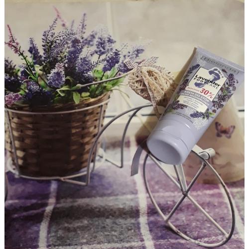 Bielenda Lavender Foot Care, Krem do stóp silnie regenerujący - opinie | zdjęcie do recenzji od Andromeda1966
