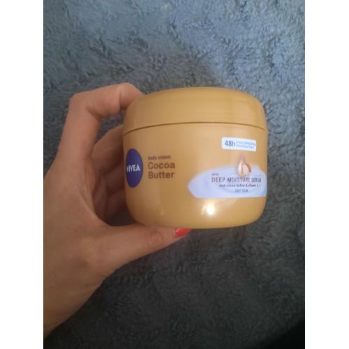 Nivea Body Cream Cocoa Butter (Masło do ciała `Masło kakaowe`) - opinie | zdjęcie do recenzji od Qradomowa86