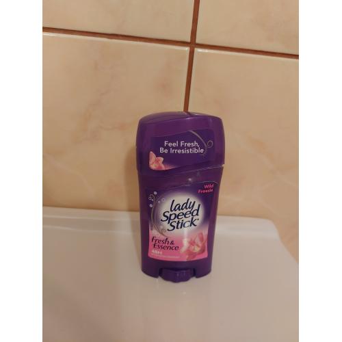 Lady Speed Stick Fresh Infused Protection Deodorant Fresh & Essence 48h Antiperspirant Wild Freesia (Antyperspirant w sztyfcie) - opinie | zdjęcie do recenzji od annaskc