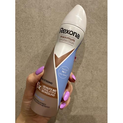Rexona Maximum Protection, Clean Scent Antiperspirant 96h (Antyperspirant dla kobiet w aerozolu) - opinie | zdjęcie do recenzji od idlla