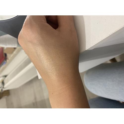 Claresa John Glow Highlighter (Puder prasowany rozświetlający) - opinie | zdjęcie do recenzji od KarolinaKozlowska12 - 1