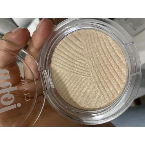Claresa John Glow Highlighter (Puder prasowany rozświetlający) - opinie | zdjęcie do recenzji od KarolinaKozlowska12 - 3