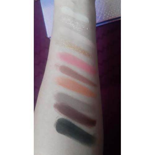 My Secret Eye Celebrate Eyeshadow Palette (Paleta cieni do powiek) - opinie | zdjęcie do recenzji od KIN0183 - 3