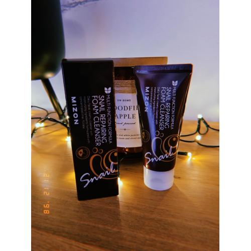 Mizon Multi Function Formula Snail, Repairing Foam Cleanser (Oczyszczająca pianka do twarzy z zawartością filtratu śluzu ślimaka) - opinie | zdjęcie do recenzji od Rumcykiewicz - 2