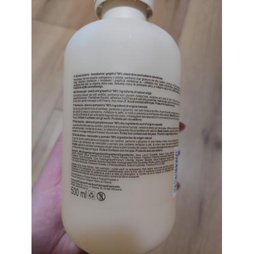 Fluff Superfood, Anti-cellulite Shower Gel (Antycellulitowy żel pod prysznic `Brzoskwinia i grejpfrut`) - opinie | zdjęcie do recenzji od natkaaa0 - 2