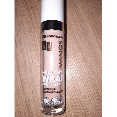 AA Wings of Color Healthy Wear Concealer (Rozświetlający korektor pod oczy) - opinie | zdjęcie do recenzji od Matylda_277