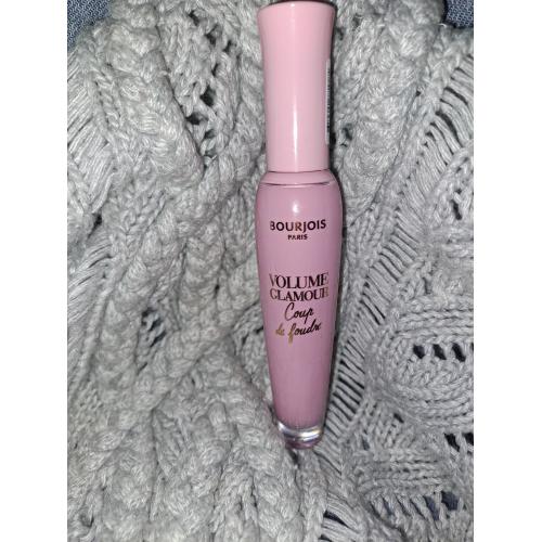 Bourjois Volume Glamour Coup de Foudre Mascara (Pogrubiający tusz do rzęs) - opinie | zdjęcie do recenzji od Gosiagos87 - 2