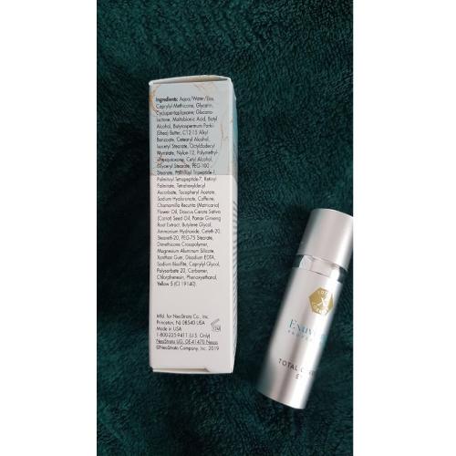 Exuviance Professional, Total Correct Eye Cream (Wielozadaniowy krem pod oczy) - opinie | zdjęcie do recenzji od AgaB1998 - 2