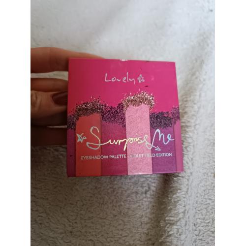 Lovely Surprise Me, Violet Field Eyeshadow Palette (Paleta cieni do powiek) - opinie | zdjęcie do recenzji od Wika977 - 1