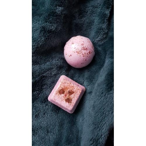 Douglas Collection Love Bath Fizzers (Kule do kąpieli) - opinie | zdjęcie do recenzji od AgaB1998 - 5