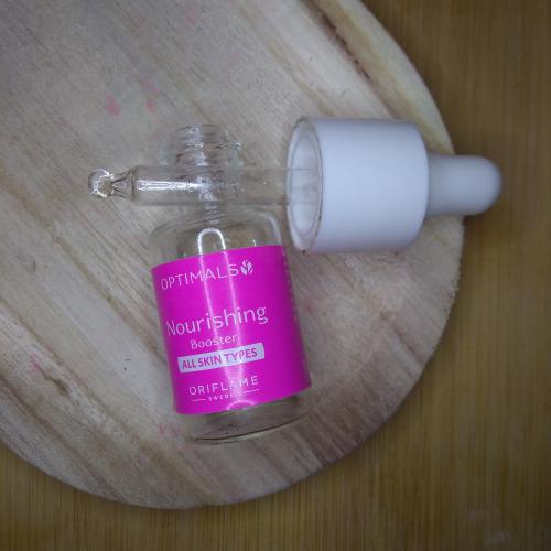 Oriflame Optimals, Nourishing Booster (Odżywczy krem-booster) - opinie | zdjęcie do recenzji od AnaSky - 4