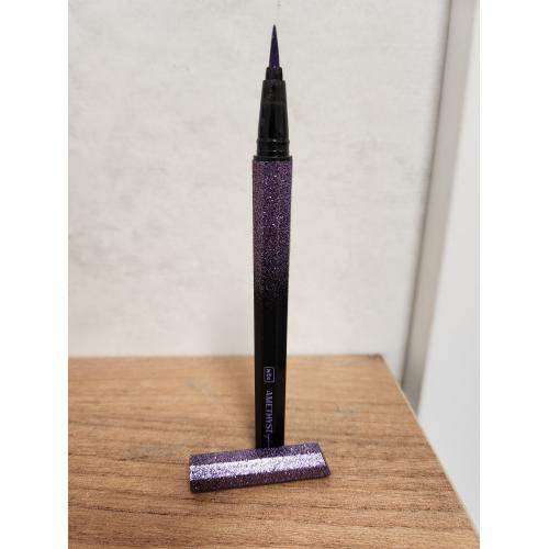 Wibo My Treasure, Eyeliner (Metaliczny eyeliner) - opinie | zdjęcie do recenzji od MonikaKrysia - 3