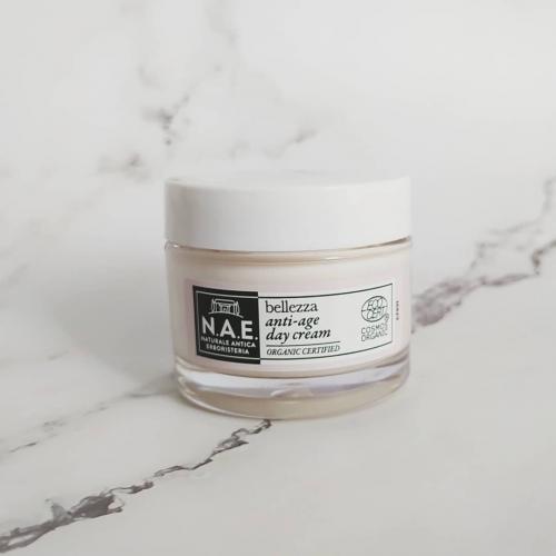 N.A.E. Bellezza, Anti-age Day Cream (Krem przeciwzmarszczkowy na dzień) - opinie | zdjęcie do recenzji od f6b553abd7484a09c15925e6937dcdfb8224db47_65eba68250e23 - 2