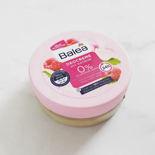 Balea Deocreme mit Natron mit Himbeer ind Magnolien-Duft (Dezodorant w kremie o zapachu maliny i magnolii) - opinie | zdjęcie do recenzji od f6b553abd7484a09c15925e6937dcdfb8224db47_65eba68250e23 - 1