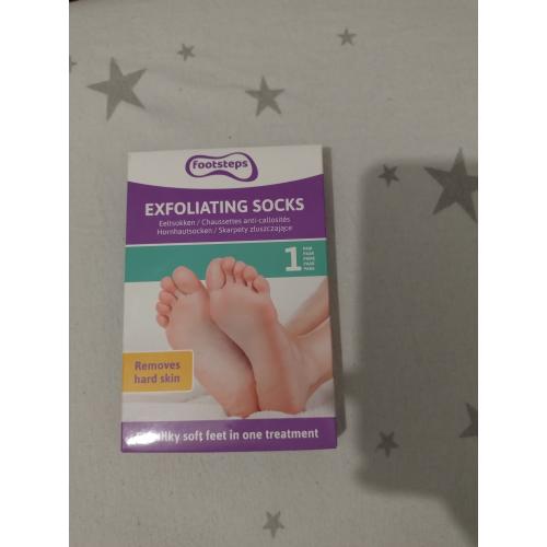 Action Exfoliating Socks (Skarpetki złuszczające) - opinie | zdjęcie do recenzji od SandriQ