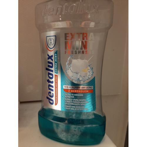 Dentalux Extra Mint Freshness Mouthwash (Płyn do płukania jamy ustnej z alkoholem) - opinie | zdjęcie do recenzji od testomanka