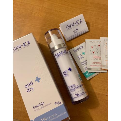 Bandi, Medical Expert Anti Dry, Emulsja silnie nawilżająca - cena