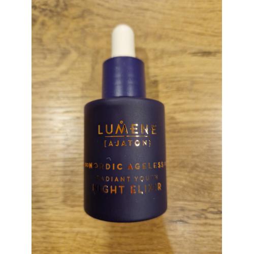 Lumene Ajaton, Nordic Ageless Radiant Youth Night Elixir (Serum do twarzy na noc) - opinie | zdjęcie do recenzji od Lukrecja63