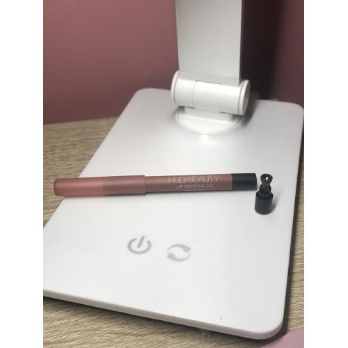 Huda Beauty Lip Contour 2.0 (Konturówka do ust) - opinie | zdjęcie do recenzji od Julia08802 - 1