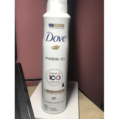 Dove Invisible Dry, Antyperspirant w aerozolu 48h - opinie | zdjęcie do recenzji od Julia08802