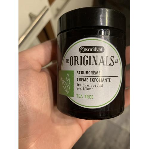 Kruidvat Originals, Scrubcreme Huidzuiverend [Creme Exfoliante Purifiant] Tea Tree (Peeling do twarzy `Drzewo herbaciane`) - opinie | zdjęcie do recenzji od Luxx6