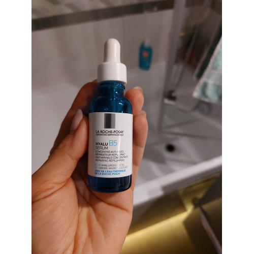 La Roche-Posay Hyalu B5 Serum (Skoncentrowane serum przeciwzmarszczkowe) - opinie | zdjęcie do recenzji od Astrologowa