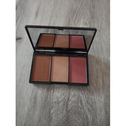 Oriflame The ONE, Contouring Kit (Zestaw do konturowania twarzy) - opinie | zdjęcie do recenzji od Adriannakowalska9 - 2