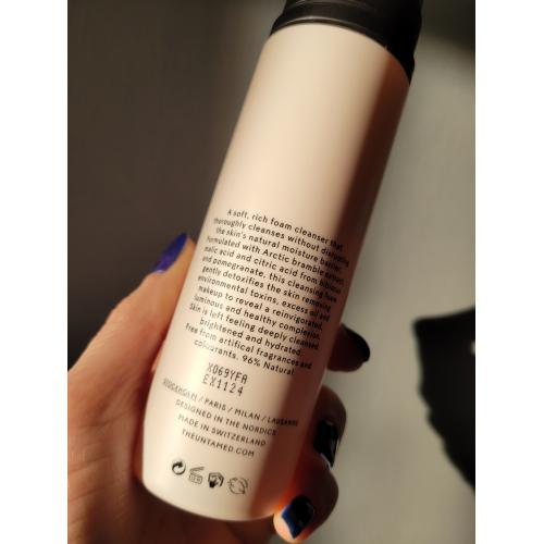 The Untamed Beyond the New Light Brightening Foaming Cleanser (Pianka rozświetlająco- oczyszczająca) - opinie | zdjęcie do recenzji od paulinaka29 - 3