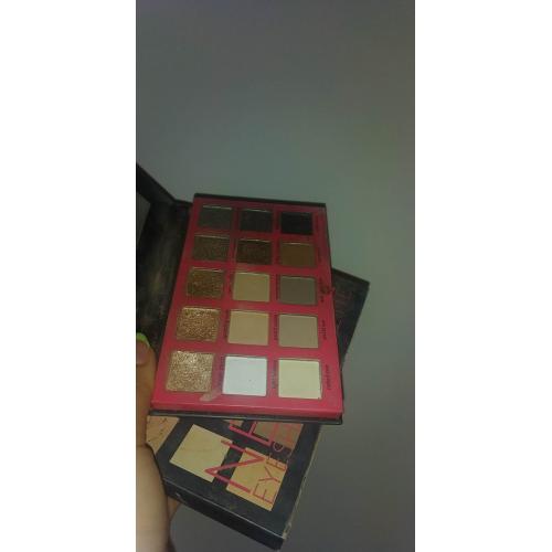 Wibo Neutral Eyeshadow Palette, Paleta 15 cieni do powiek - opinie | zdjęcie do recenzji od Li_nka_