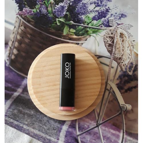 Joko Moisturizing Lipstick (Pomadka nawilżająca) - opinie | zdjęcie do recenzji od Andromeda1966