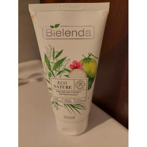 Bielenda Eco Nature, Peeling do twarzy detoksykujący `Woda kokosowa + zielona herbata + trawa cytrynowa` - opinie | zdjęcie do recenzji od Malgos_es