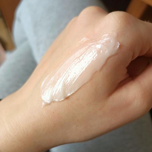 Garnier Hand Superfood, Repairing Balm 48H Cocoa Butter + Ceramide (Regenerujący krem do rąk) - opinie | zdjęcie do recenzji od Luqia - 2