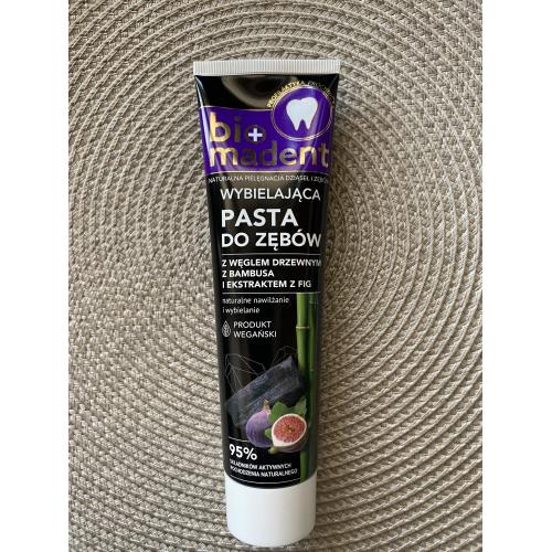 Bio Madent Wybielająca pasta do zębów z węglem drzewnym z bambusa i ekstraktem z fig - opinie | zdjęcie do recenzji od Gogo145 - 3