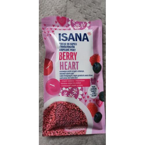 Isana Deine Herzenszeit, Badeperlen mit Babassu-Ol & Urea (Perełki do kąpieli z olejkiem babassu i mocznikiem `Berry Heart`) - opinie | zdjęcie do recenzji od ciasteczkowapanna - 1
