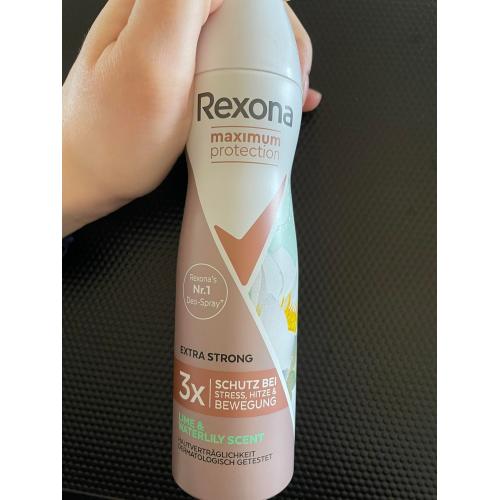 Rexona Maximum Protection, Extra Strong Lime & Waterlily Scent Deo-Spray (Antyperspirant w sprayu dla kobiet) - opinie | zdjęcie do recenzji od Medea05