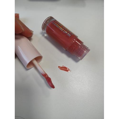 Moira Cosmetics Glow Getter Hydrating Lip Oil (Nawilżający olejek do ust) - opinie | zdjęcie do recenzji od babsztyl007 - 1