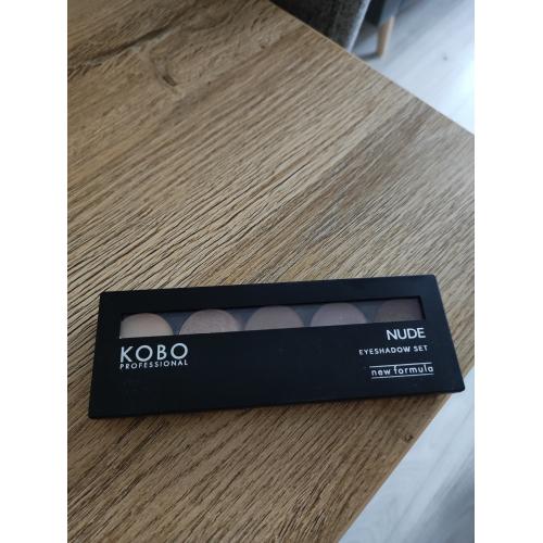 Kobo Professional Nude Eyeshadow Set (Paleta 5 cieni do powiek w tonacji neutralnej) - opinie | zdjęcie do recenzji od EvaZosia - 1