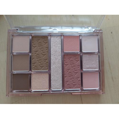 Missha Mood Moment Palette #01 Rosy Rooftop (Paleta cieni do powiek) - opinie | zdjęcie do recenzji od Oliwka3105 - 1