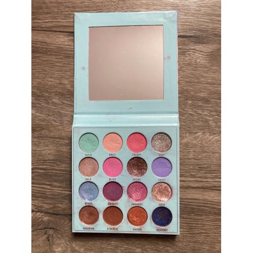 Makeup Obsession London Angel Energy Shadow Palette (Paleta cieni do powiek) - opinie | zdjęcie do recenzji od natus2202 - 3