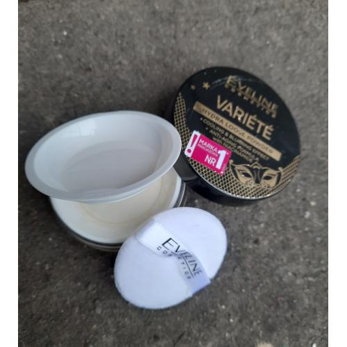 Eveline Cosmetics Variete, Hydra Loose Powder (Puder sypki z efektem chłodzącym) - opinie | zdjęcie do recenzji od Smerfeta83