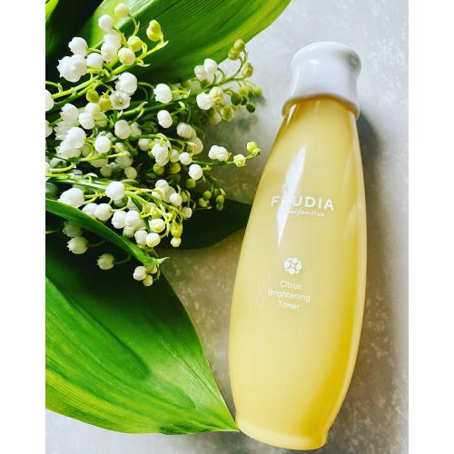 Frudia Citrus Brightening Toner (Tonik rozjaśniający do twarzy) - opinie | zdjęcie do recenzji od Gogo145 - 2
