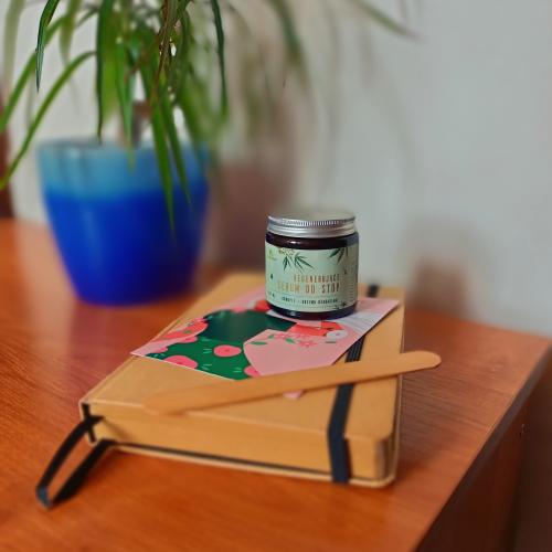 Hemp King Regenerujące serum do stóp z CBD o zapachu drzewa herbacianego - opinie | zdjęcie do recenzji od Luqia - 3