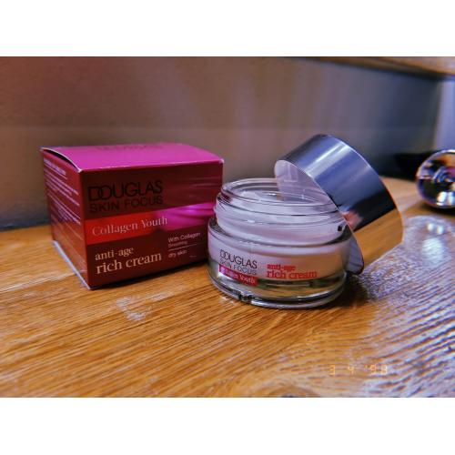 Douglas Collection Skin Focus, Collagen Youth Anti-Age Day Cream (Krem do twarzy z kolagenem) - opinie | zdjęcie do recenzji od Rumcykiewicz