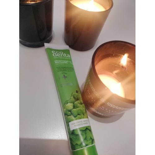 Ecodenta Exeptional Whitening Toothpaste with Bergamot Essential Oil (Pasta do zębów wybielająca z bergamotką) - opinie | zdjęcie do recenzji od blondeinbeauty