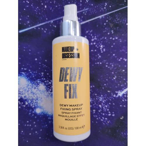 Makeup Obsession London Dewy Fix Makeup Fixing Spray (Spray utrwalający) - opinie | zdjęcie do recenzji od PaulinaBednarz